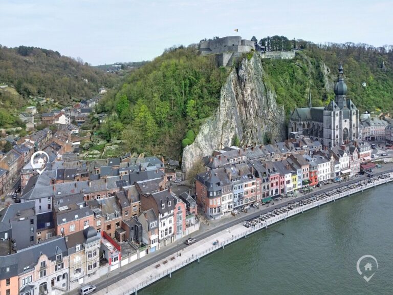 Condrogest - Appartement 2 chambres à vendre au centre de Dinant