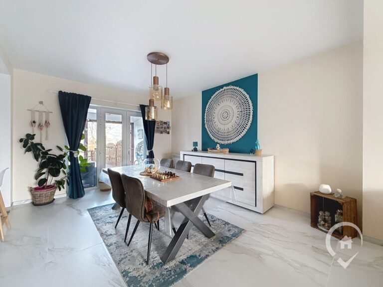 Condrogest - Maison familiale à vendre Beauraing centre