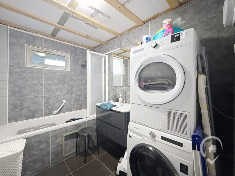 Condrogest - Maison familiale à vendre Beauraing centre