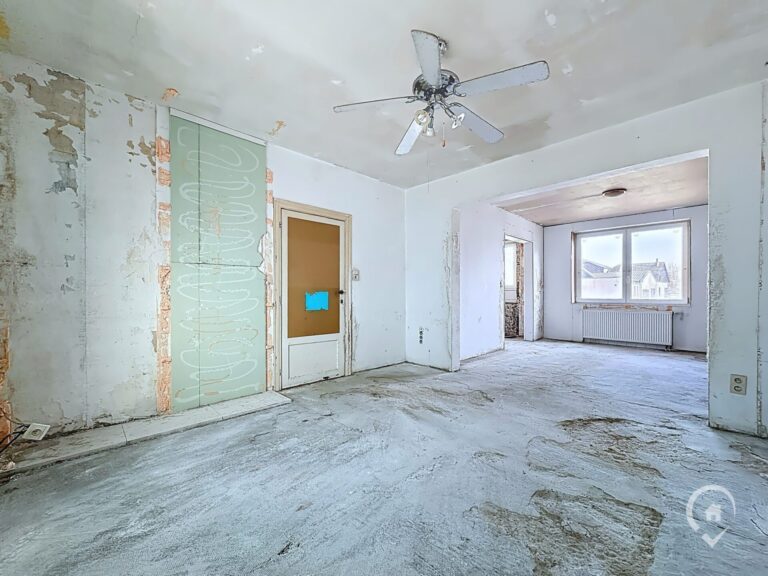 Condrogest - Maison avec jardin à rénover à vendre à Forrières