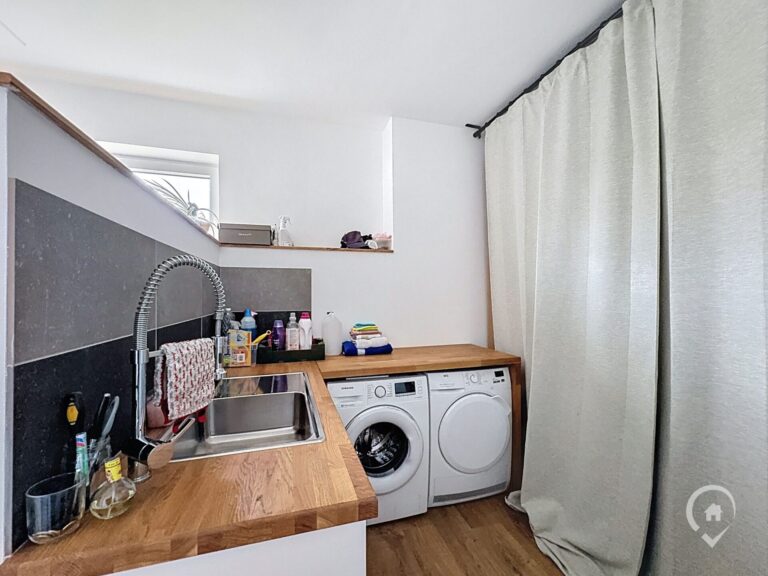 Condrogest - Appartement 2 chambres à louer à Anseremme