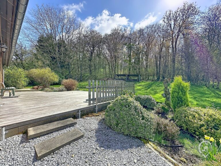 Condrogest - Sous option (off-market) Superbe chalet à l'orée d'un bois