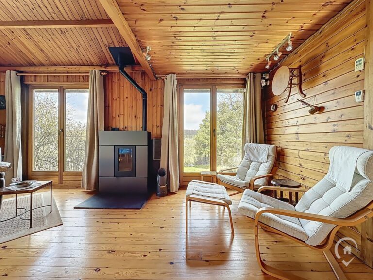 Condrogest - Sous option (off-market) Superbe chalet à l'orée d'un bois