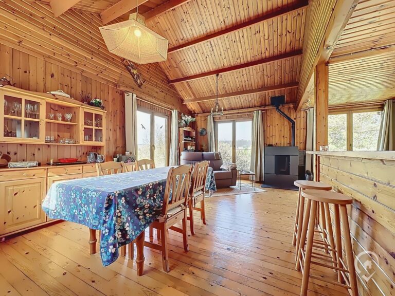 Condrogest - Sous option (off-market) Superbe chalet à l'orée d'un bois