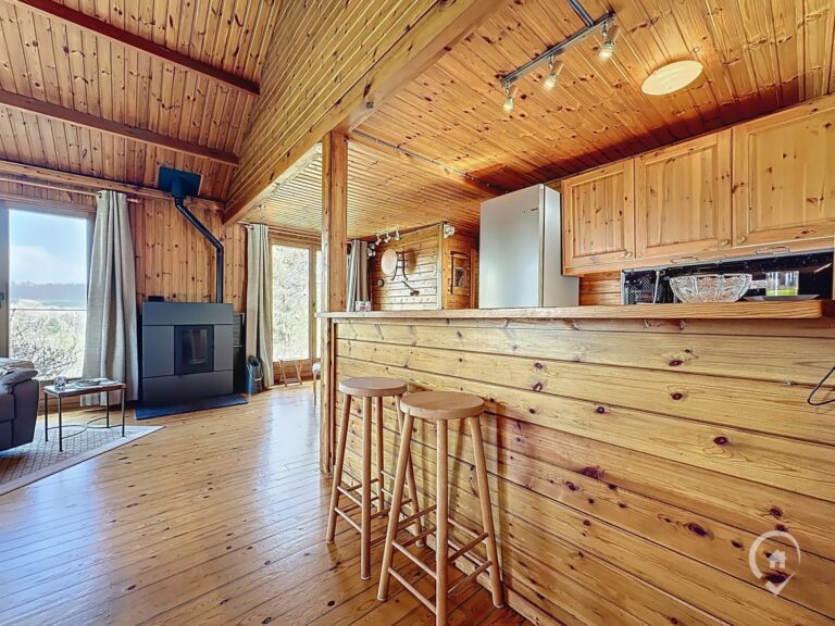 Condrogest - Sous option (off-market) Superbe chalet à l'orée d'un bois