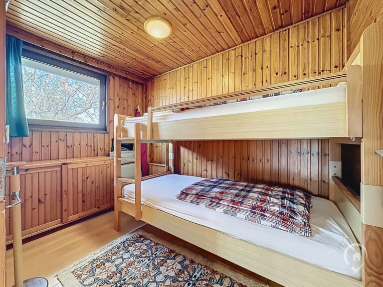 Condrogest - Sous option (off-market) Superbe chalet à l'orée d'un bois