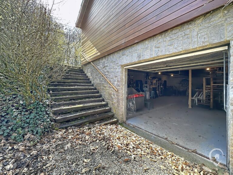 Condrogest - Sous option (off-market) Superbe chalet à l'orée d'un bois