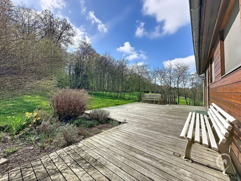 Condrogest - Sous option (off-market) Superbe chalet à l'orée d'un bois