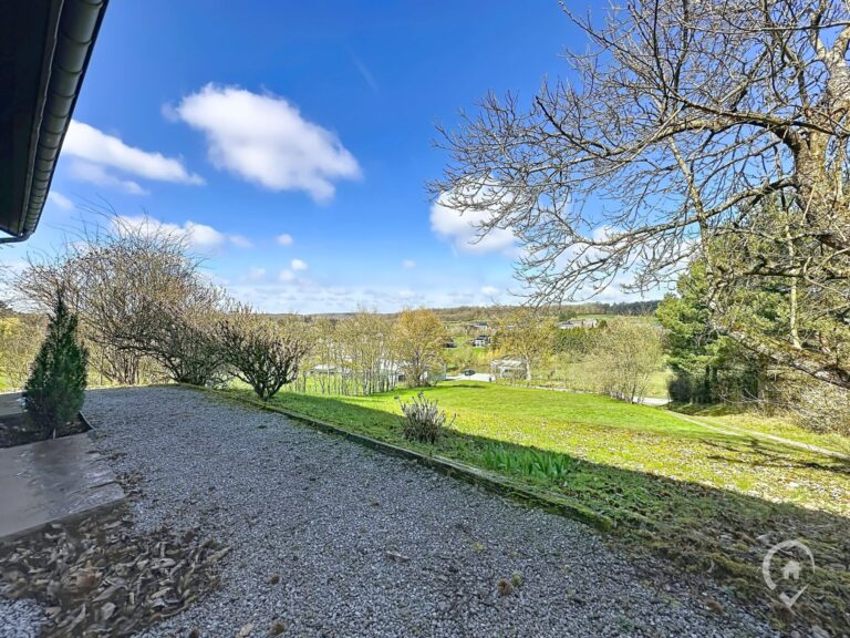 Condrogest - Sous option (off-market) Superbe chalet à l'orée d'un bois