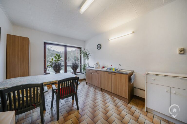 Condrogest - Maison composée de 2 unités à vendre, en bord de Meuse