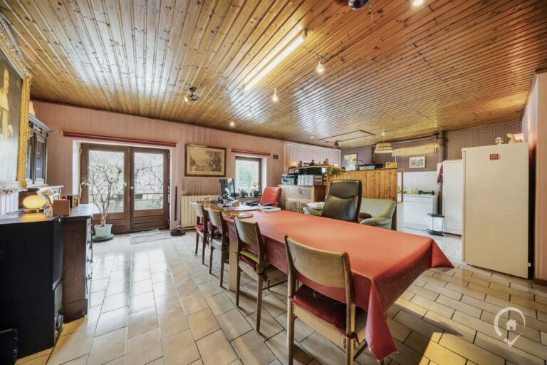 Condrogest - Maison composée de 2 unités à vendre, en bord de Meuse