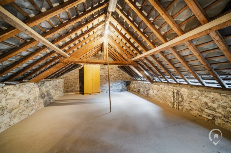 Condrogest - Maison composée de 2 unités à vendre, en bord de Meuse