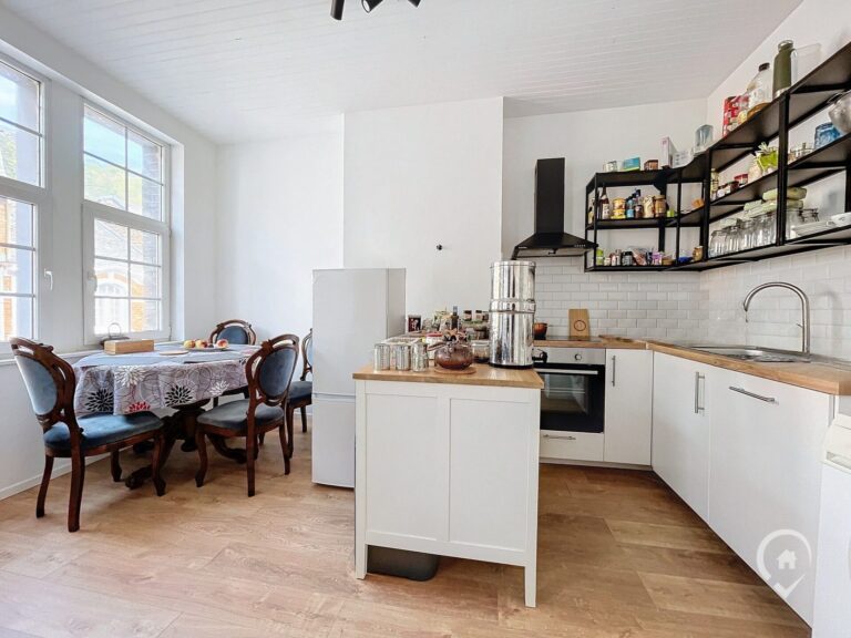 Condrogest - Appartement 2 chambres à louer au centre de Dinant