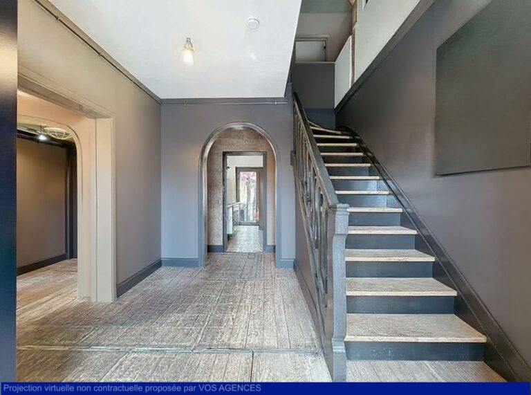 Condrogest - Commerce avec logement à vendre à Ciney, sur l'axe principal