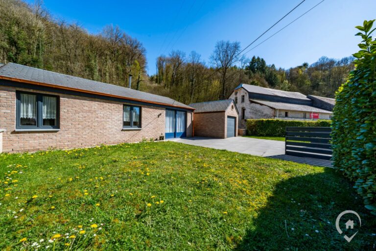 Condrogest - Maison de plain-pied 2 chambres à vendre à Dinant