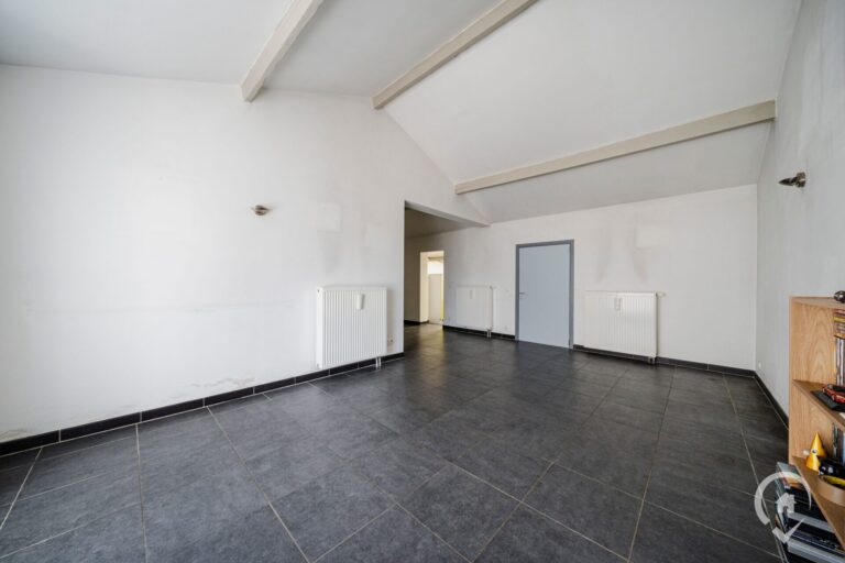 Condrogest - Maison de plain-pied 2 chambres à vendre à Dinant