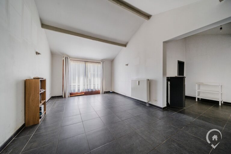 Condrogest - Maison de plain-pied 2 chambres à vendre à Dinant