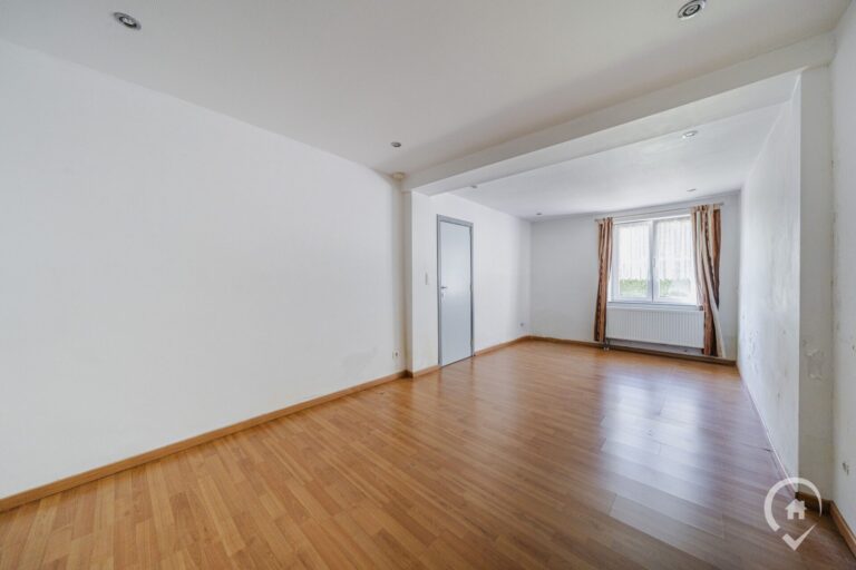 Condrogest - Maison de plain-pied 2 chambres à vendre à Dinant