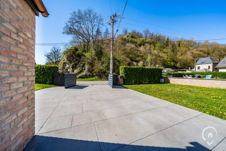 Condrogest - Maison de plain-pied 2 chambres à vendre à Dinant