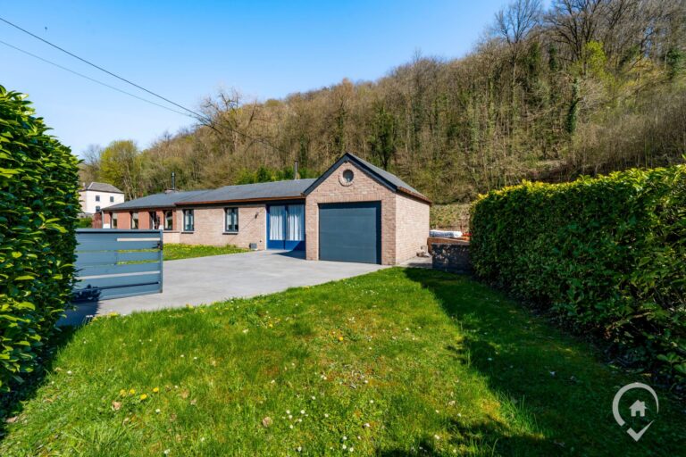 Condrogest - Maison de plain-pied 2 chambres à vendre à Dinant