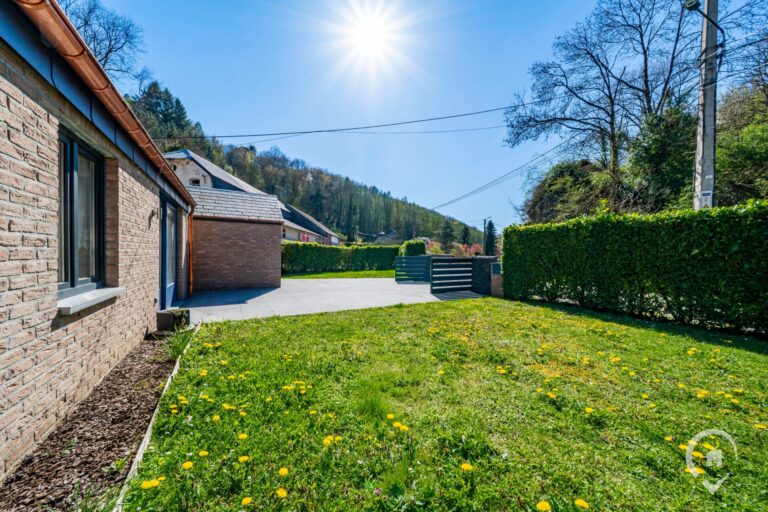 Condrogest - Maison de plain-pied 2 chambres à vendre à Dinant