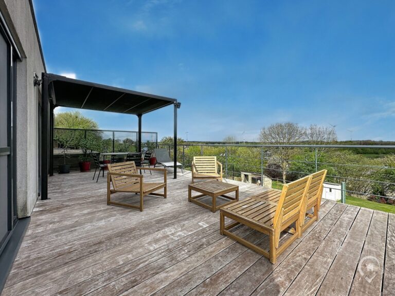 Condrogest - Maison en pierre 3 chambres à vendre à Fays