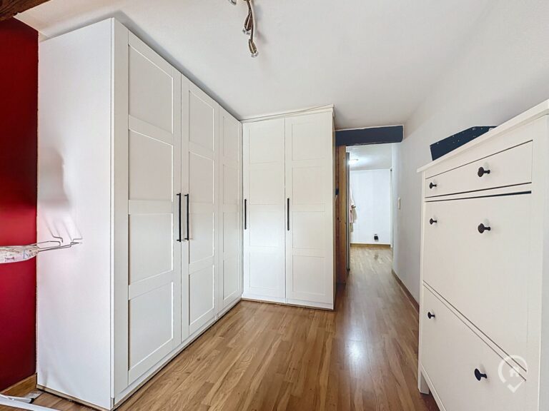 Condrogest - Maison en pierre 3 chambres à vendre à Fays