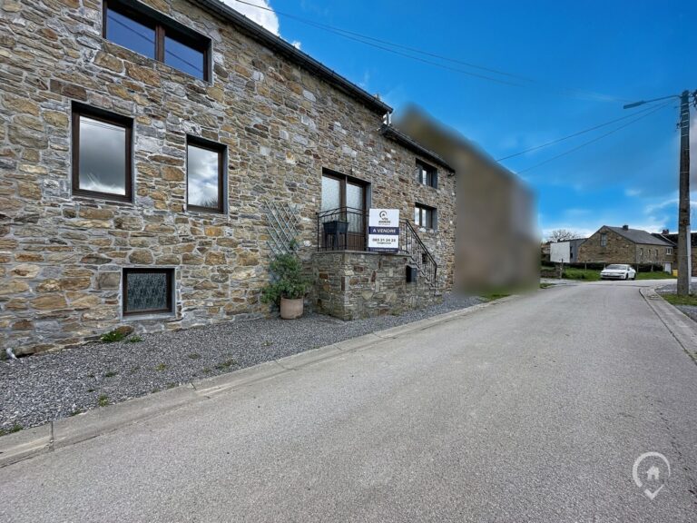 Condrogest - Maison 2 chambres avec jardin à vendre à Sovet