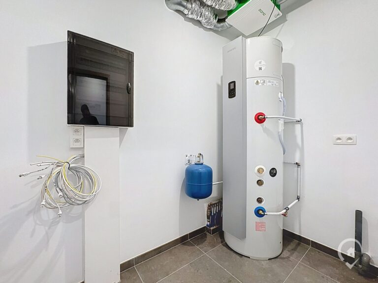 Condrogest - Appartement rez 3 chambres avec jardin à vendre à Yvoir