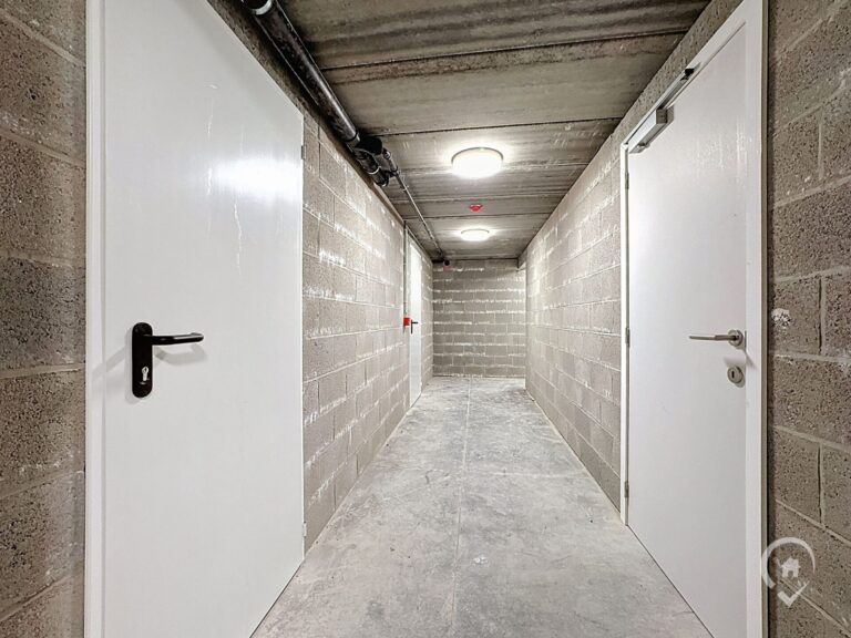 Condrogest - Appartement rez-de-chaussée 3 chambres à vendre à Yvoir