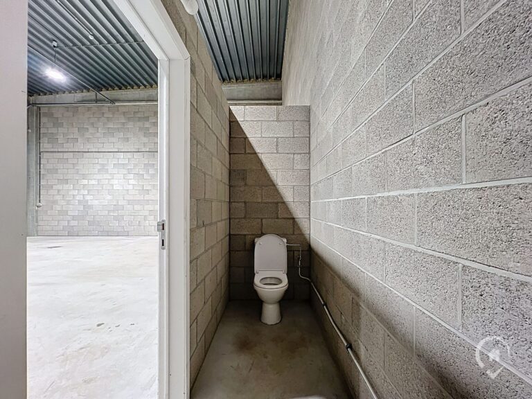 Condrogest - Hall industriel à louer dans le zoning de Sorinnes - Dinant