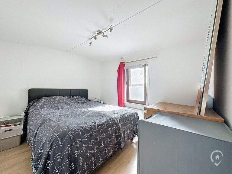 Condrogest - SOUS OPTION !!! Maison de plain-pied 3 chambres à vendre à Schaltin