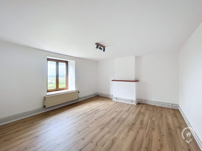 Condrogest - Maison 2 chambres à Beauraing SOUS OPTION