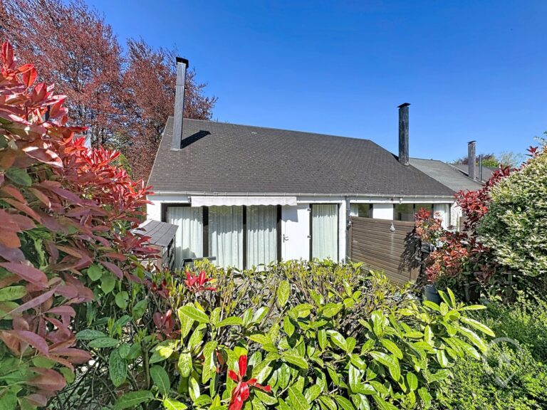 Condrogest - Bungalow à vendre à Hastière, domaine Les Gaux