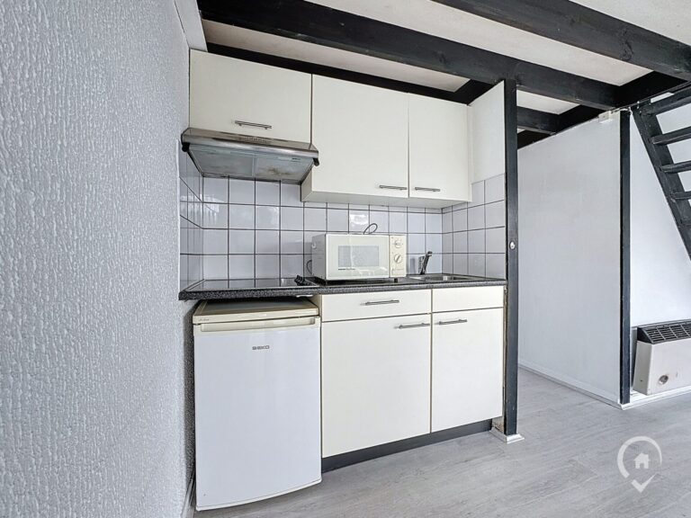Condrogest - Bungalow 2 chambres sur les hauteurs d'Hastière à vendre