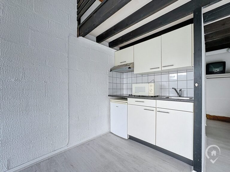 Condrogest - Bungalow 2 chambres sur les hauteurs d'Hastière à vendre