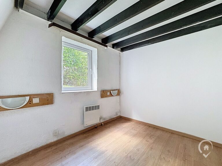 Condrogest - Bungalow 2 chambres sur les hauteurs d'Hastière à vendre