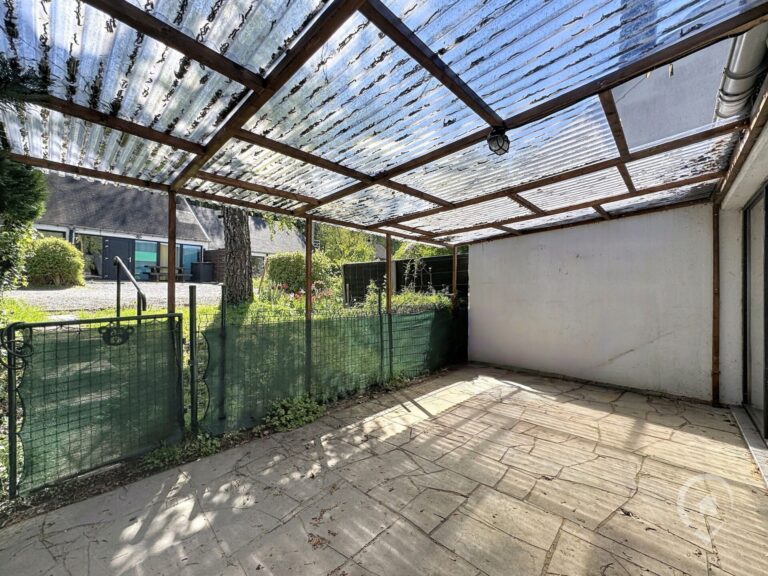 Condrogest - Bungalow à vendre à Hastière
