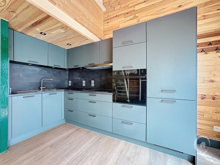 Condrogest - Bungalow à vendre à Hastière