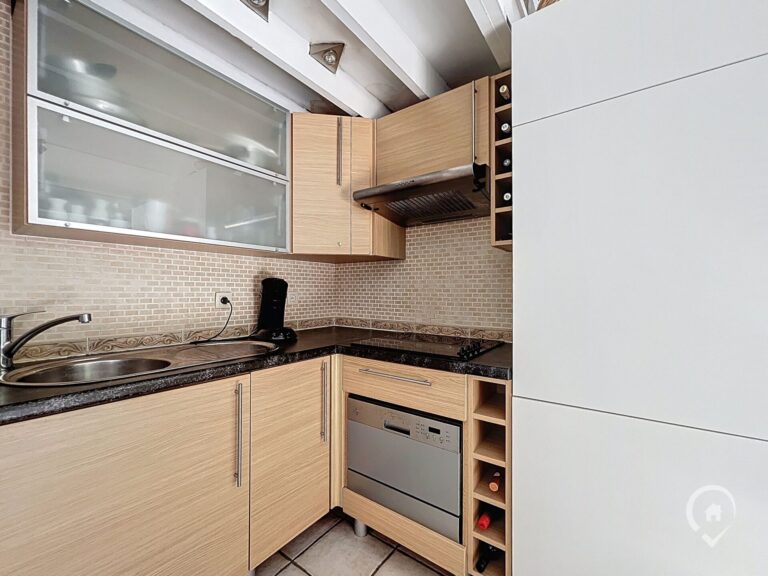 Condrogest - Bungalow 2 chambres avec terrasse à vendre à Hastière