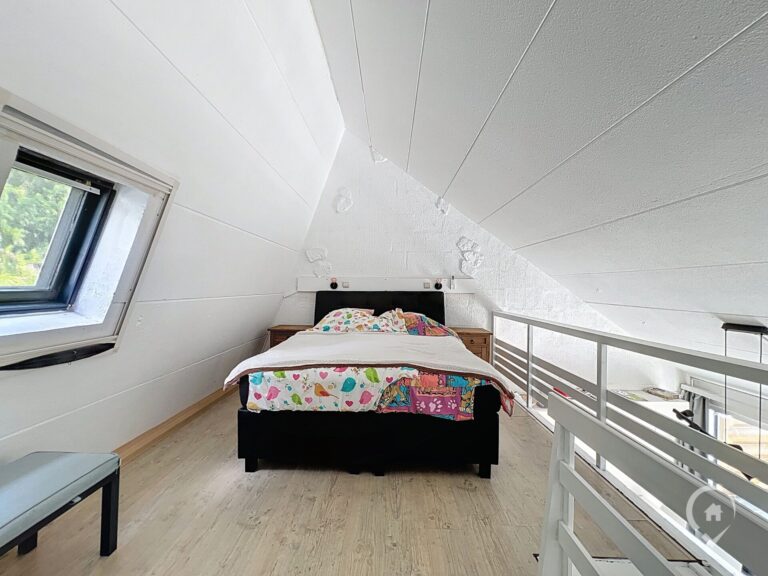 Condrogest - Bungalow 2 chambres avec terrasse à vendre à Hastière