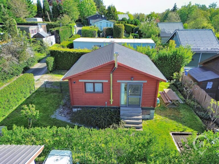 Condrogest - Chalet 1 chambre à vendre à Hastière