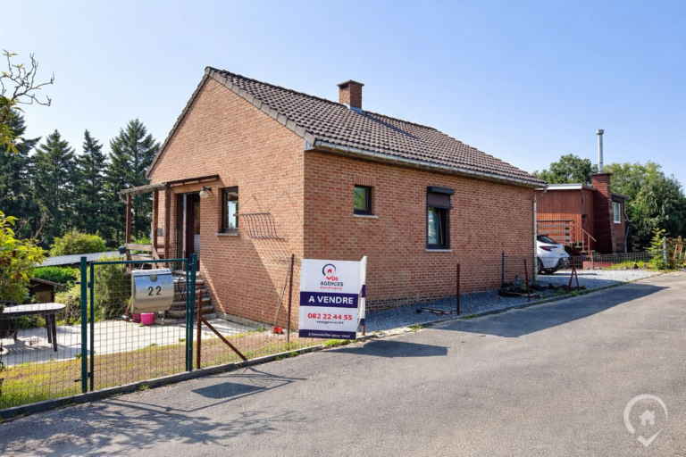 Condrogest - Maison 2 chambres à vendre à Hastière