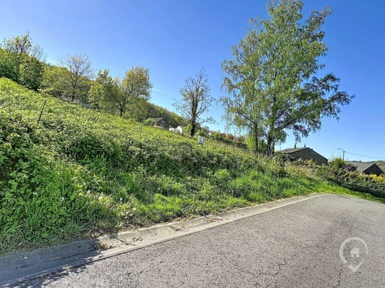 Condrogest - Terrain à lotir de 28 ares pour 4 lots à vendre