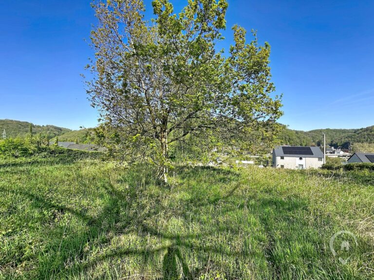 Condrogest - Terrain à lotir de 28 ares pour 4 lots à vendre
