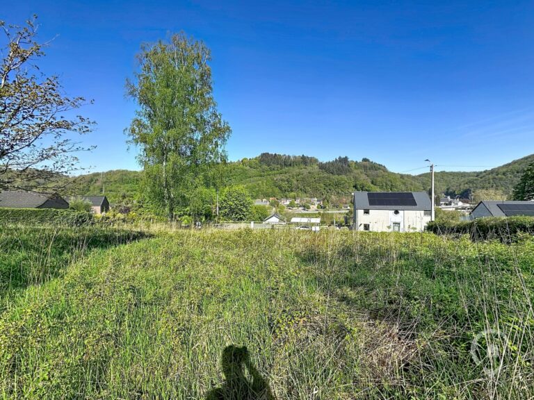 Condrogest - Terrain à lotir de 28 ares pour 4 lots à vendre