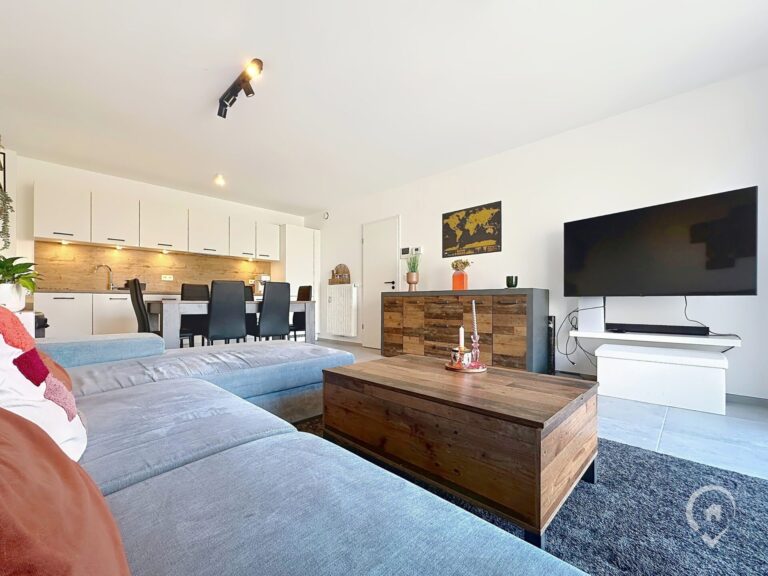 Condrogest - Superbe appartement lumineux 2 chambres à vendre à Marloie