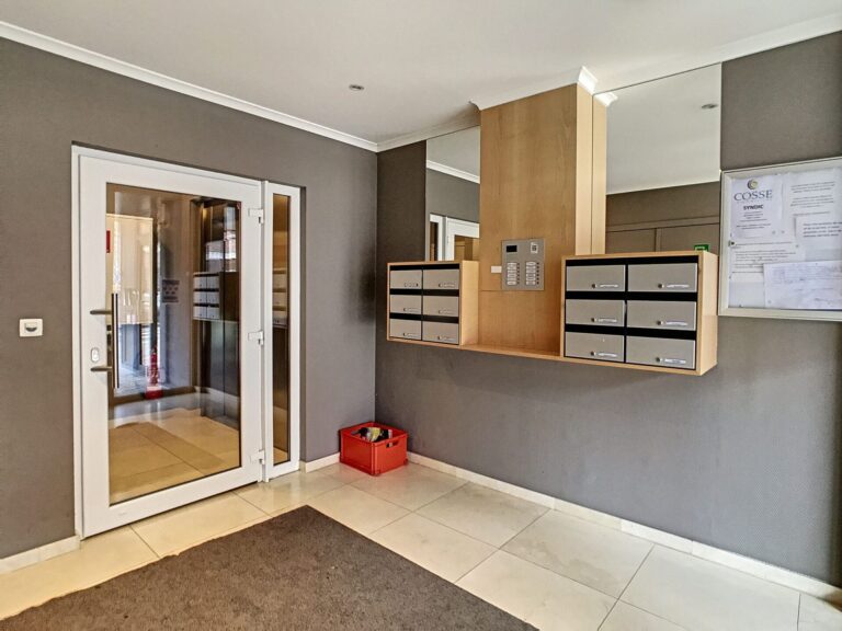 Condrogest - Appartement 1 chambre dans le centre de Barvaux