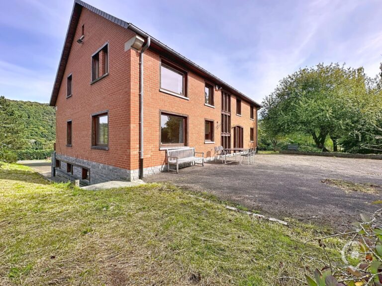 Condrogest - VENDU !!! Superbe propriété sur plus de 48 ares à Rendeux