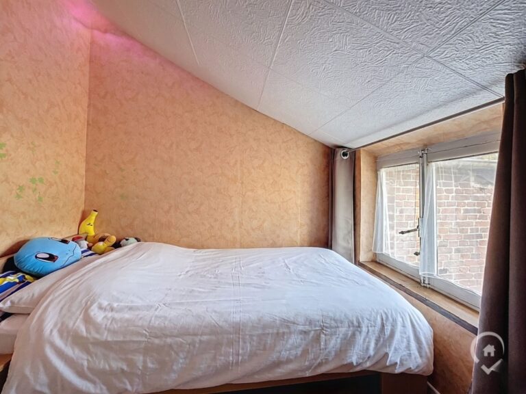 Condrogest - Maison 3 chambres à vendre au centre de Dinant